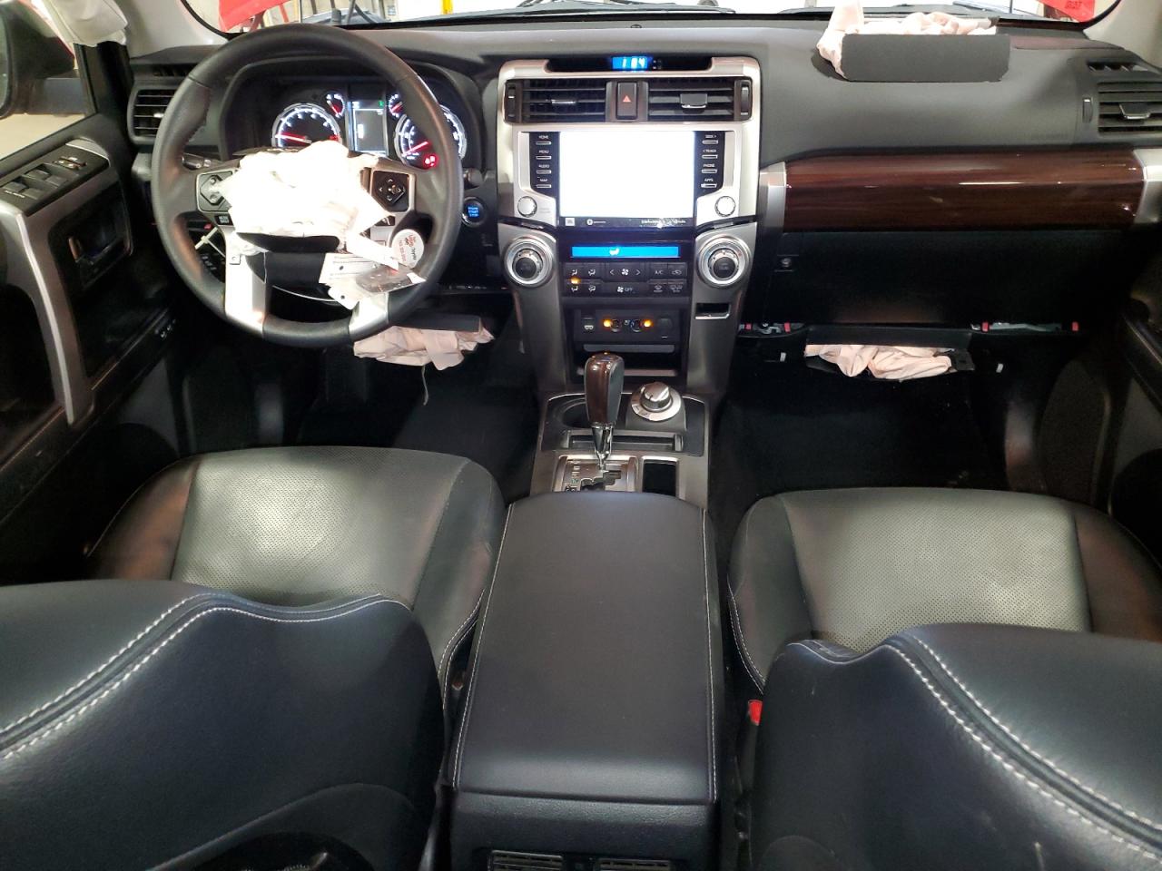 2022 Toyota 4Runner - Image 8