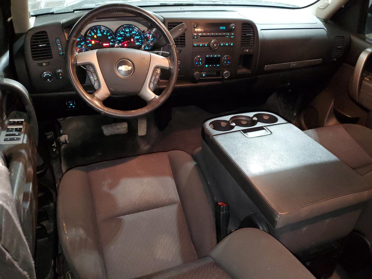 2012 Chevrolet Silverado - Image 8