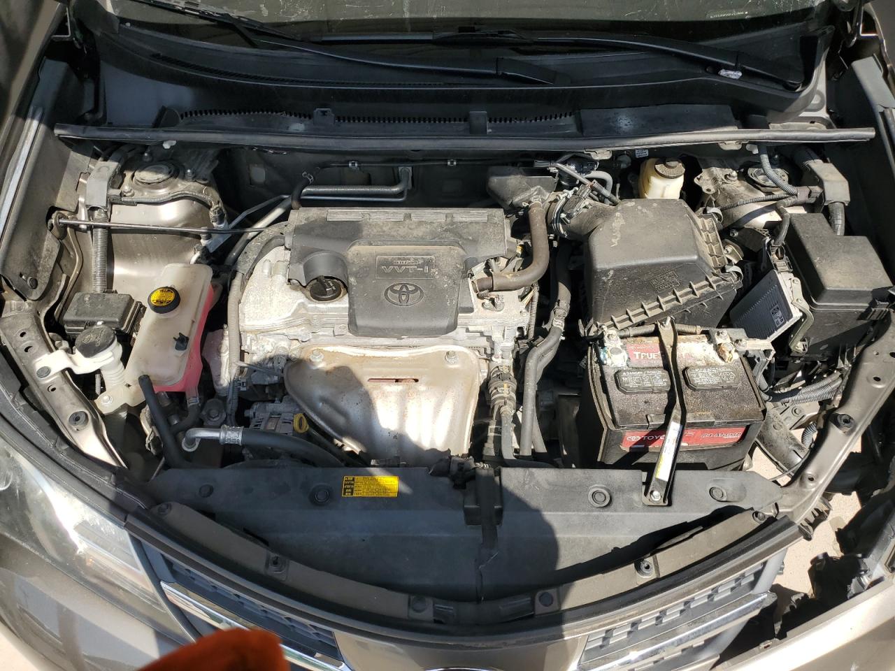2015 Toyota RAV 4 - Image 11