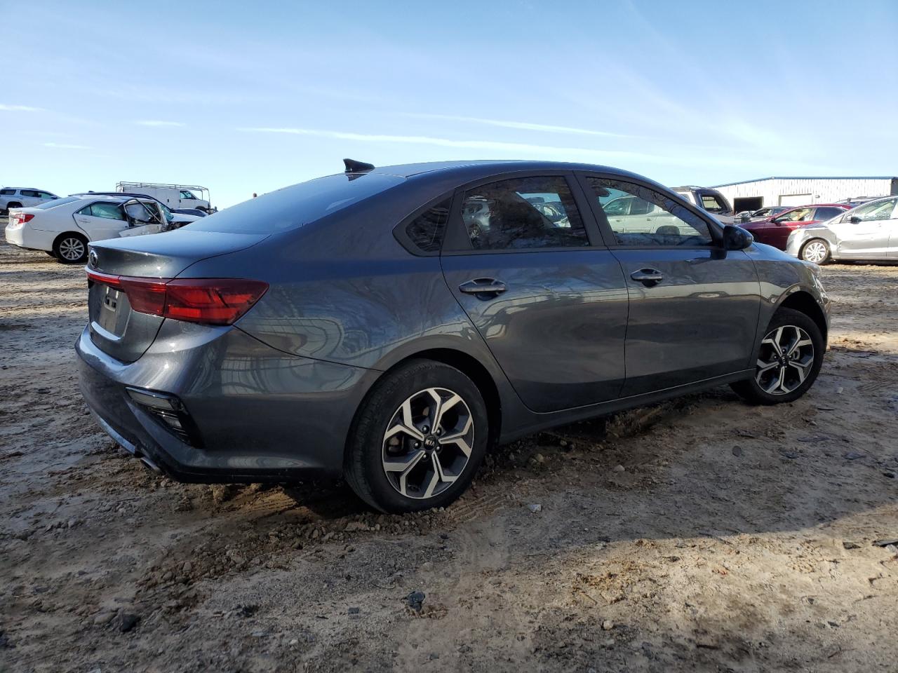 2021 Kia Forte - Image 3