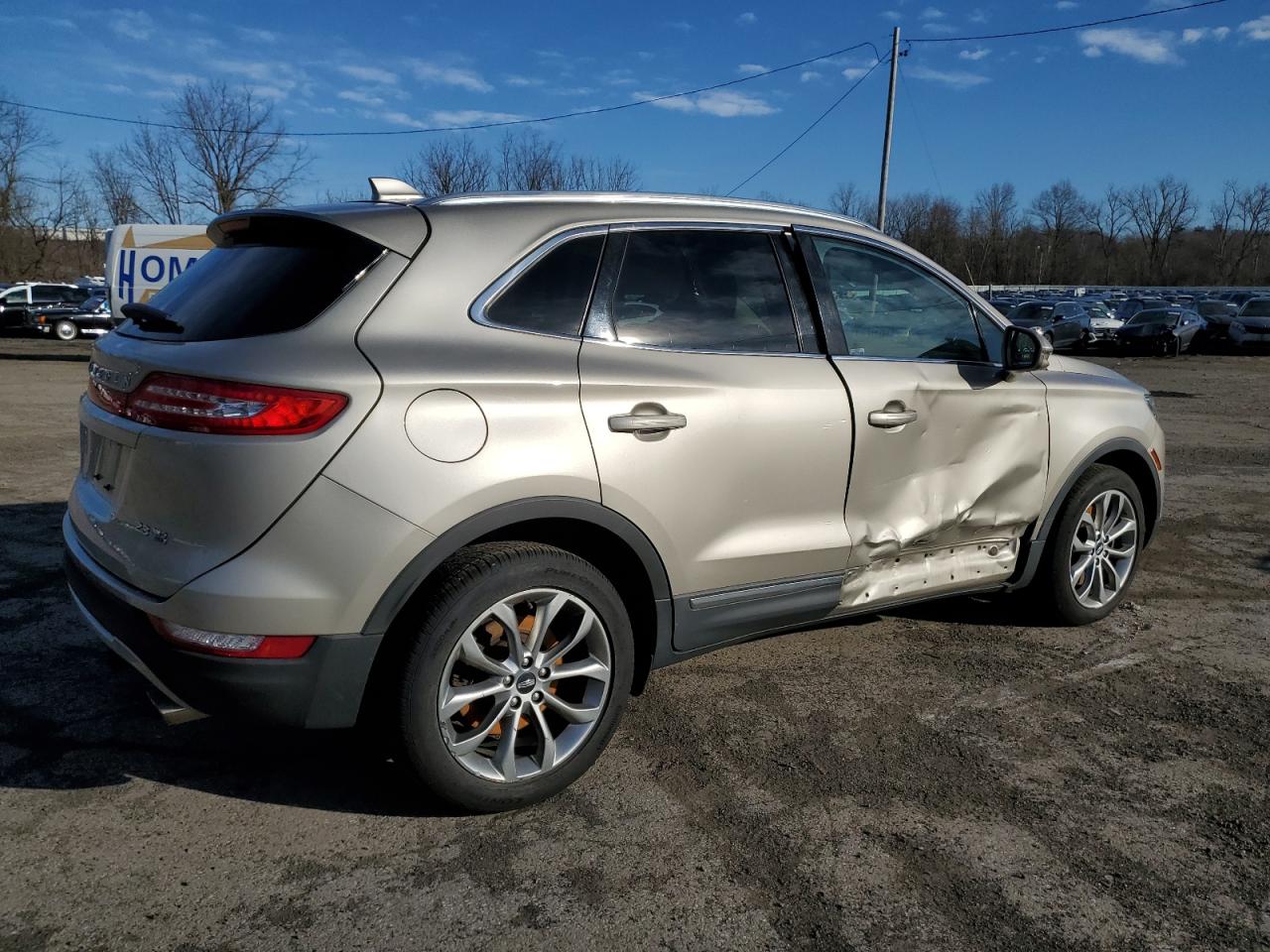 2015 Lincoln MKZ - Image 3