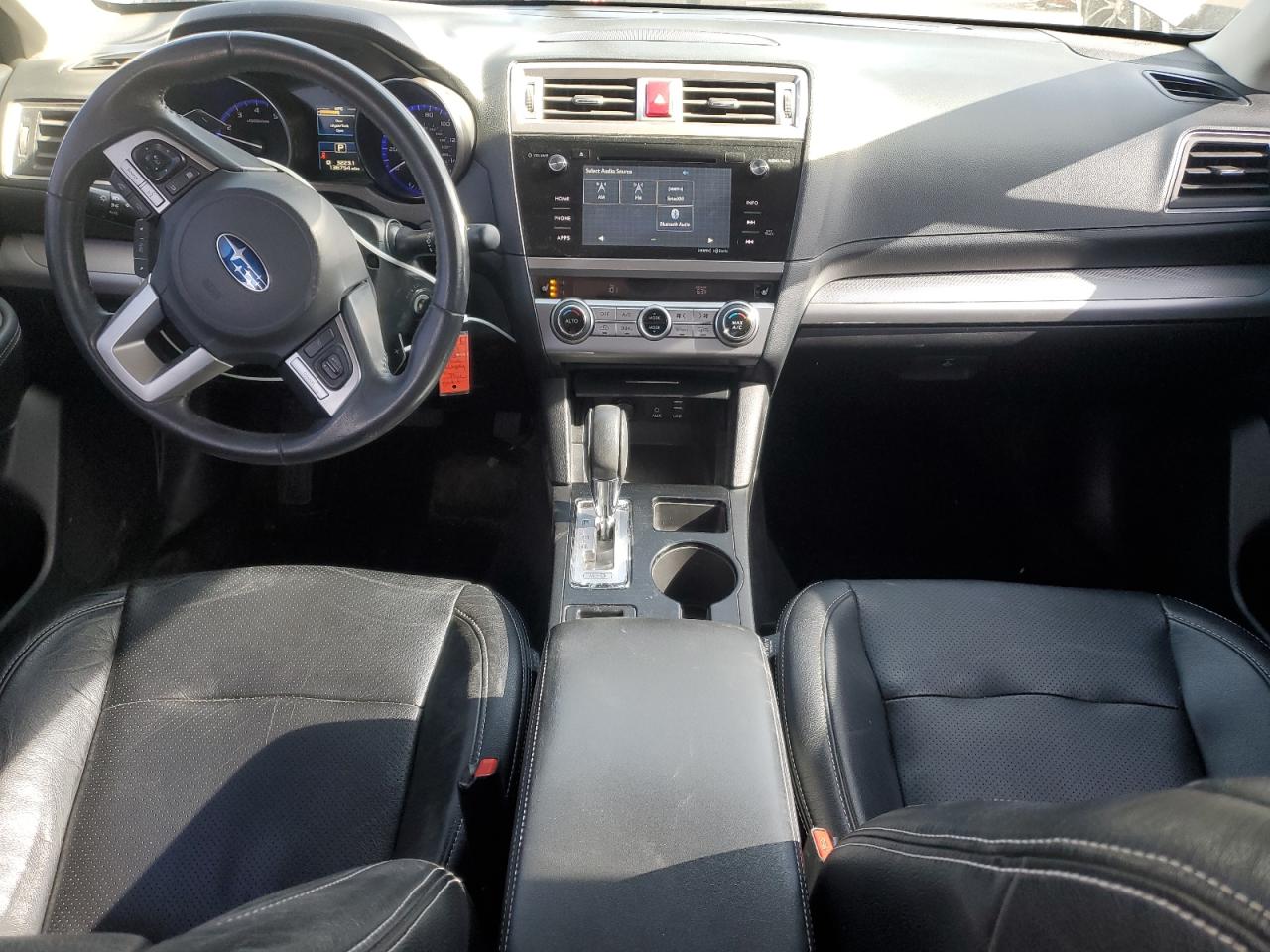 2015 Subaru Legacy - Image 8