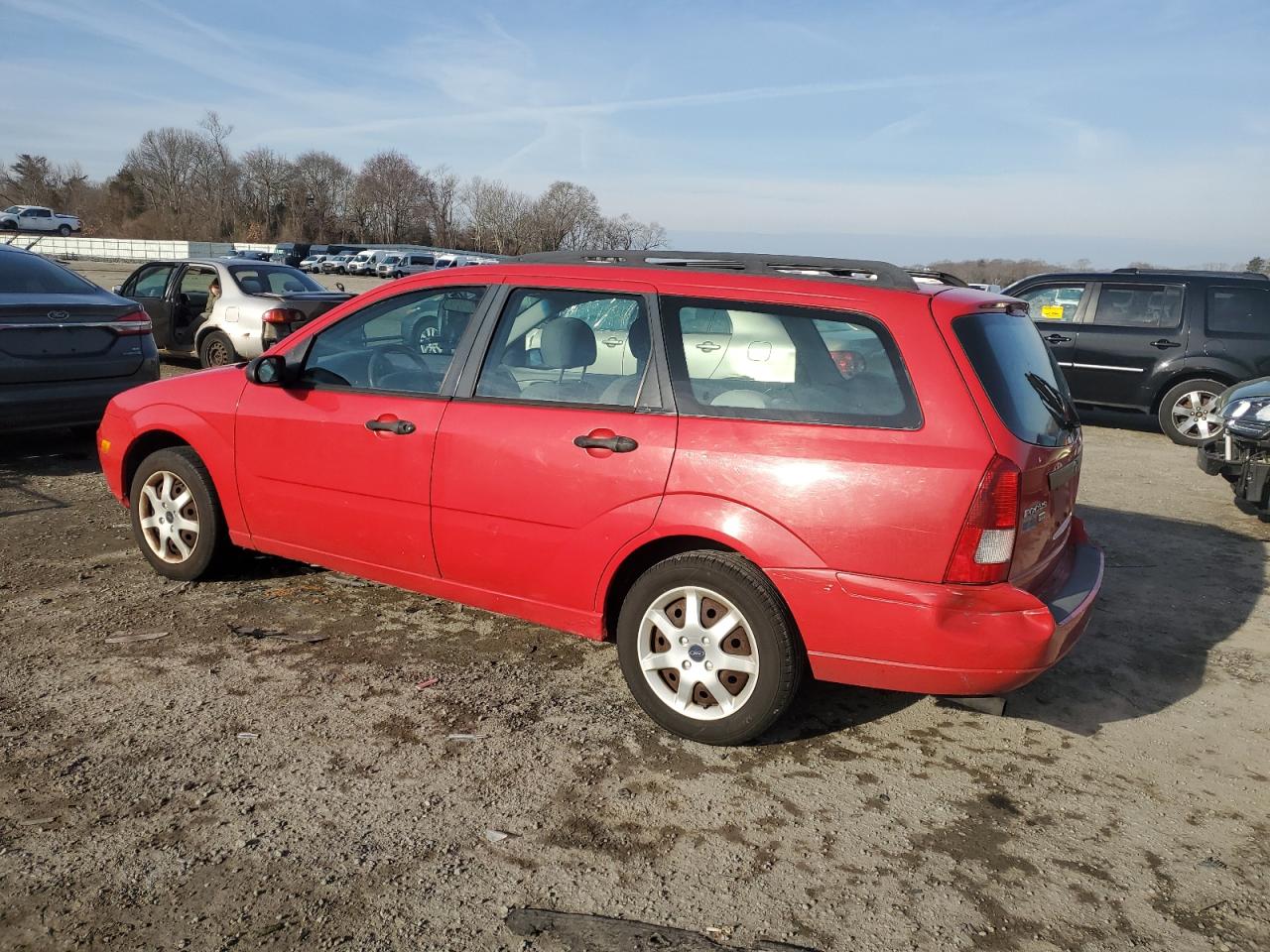 2005 Ford Focus - Image 2