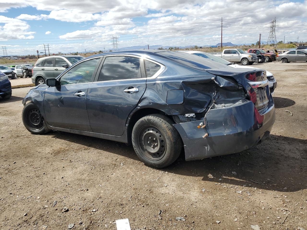 2013 Nissan Altima - Image 2