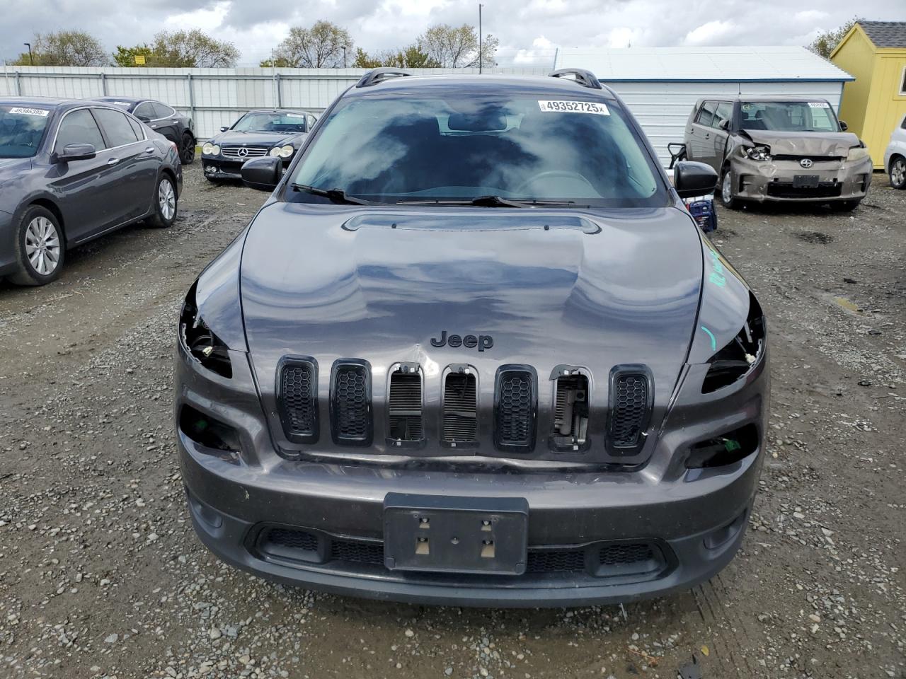 2018 Jeep Grand Cherokee - Image 5