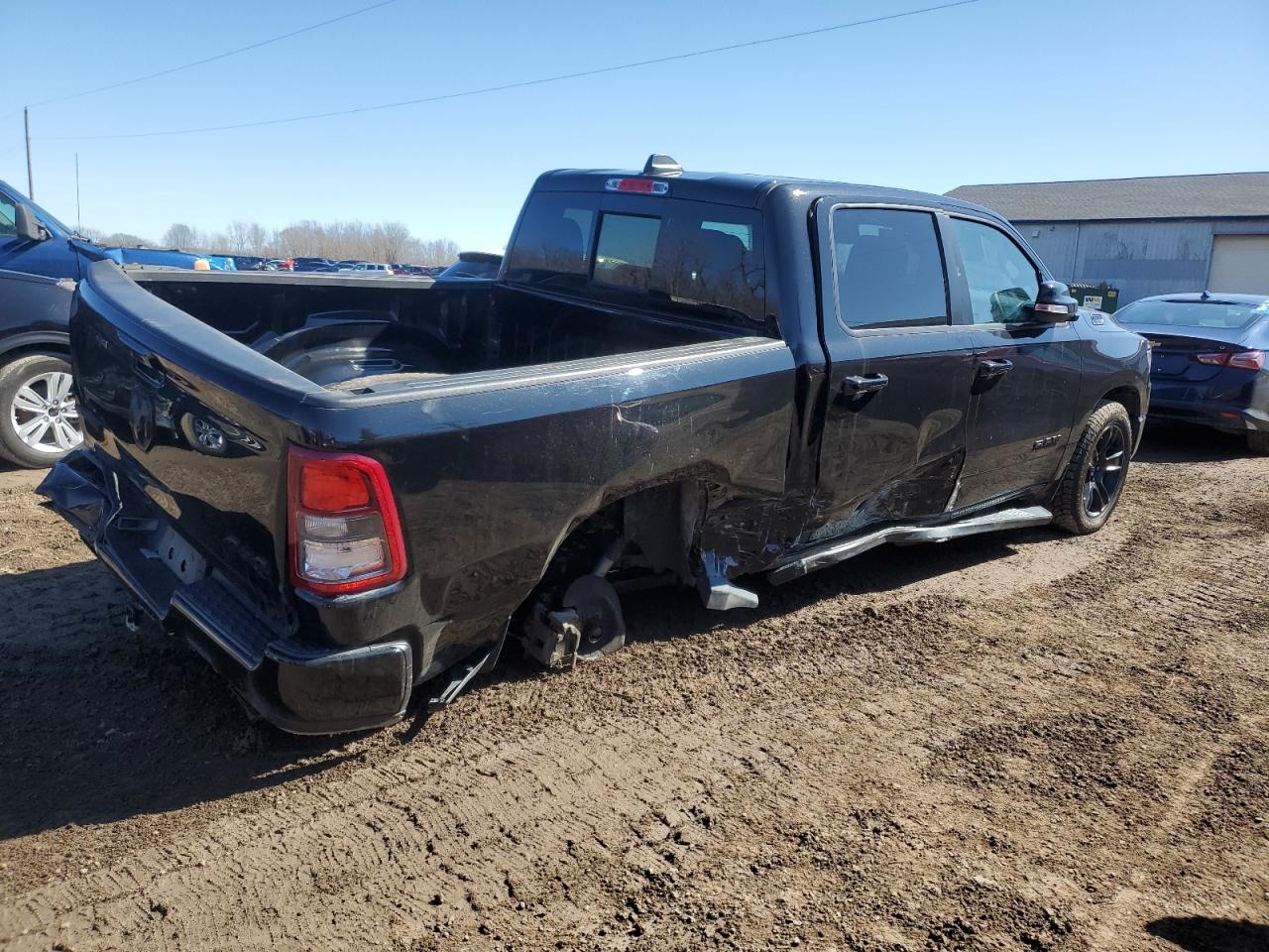 2020 RAM 1500 - Image 3