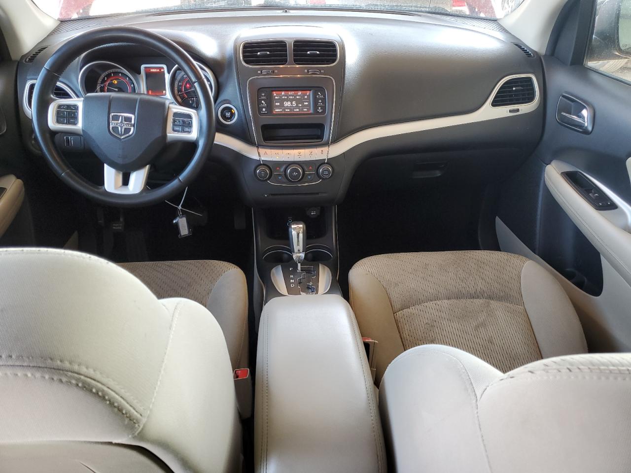 2020 Dodge Journey - Image 8