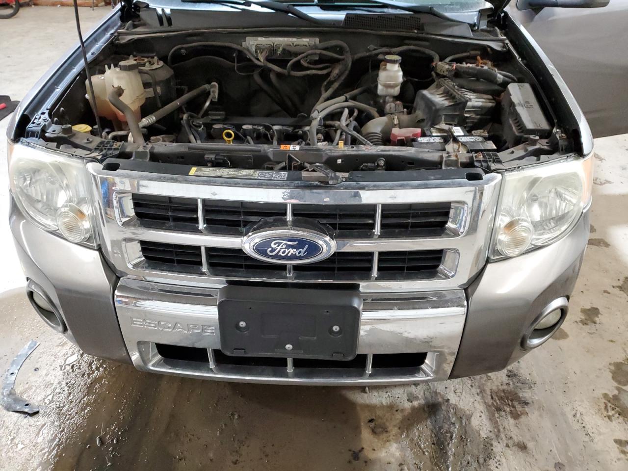 2012 Ford Escape - Image 12