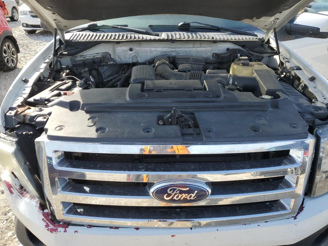 2010 Ford Expedition - Image 12