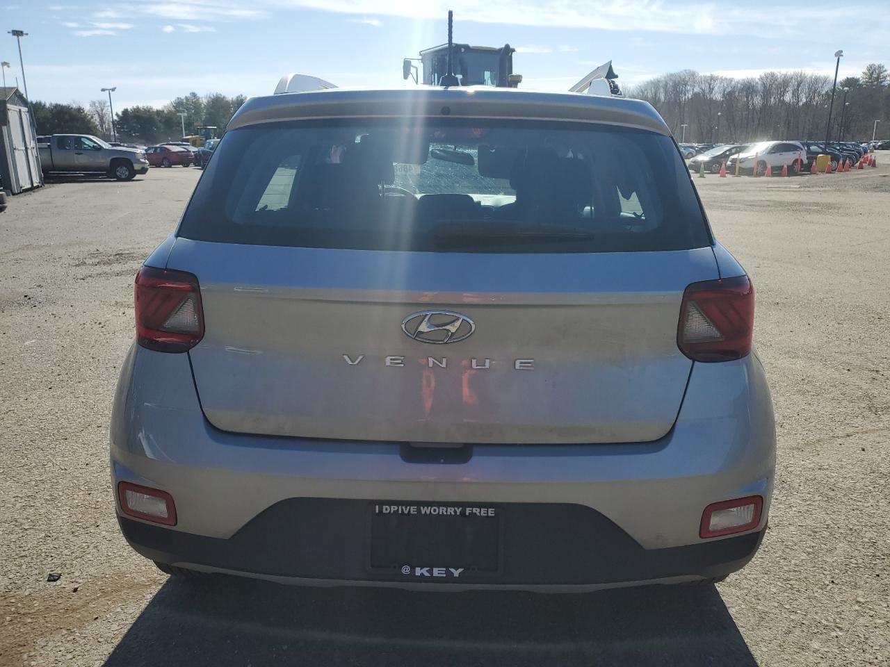 2024 Hyundai Venue - Image 6
