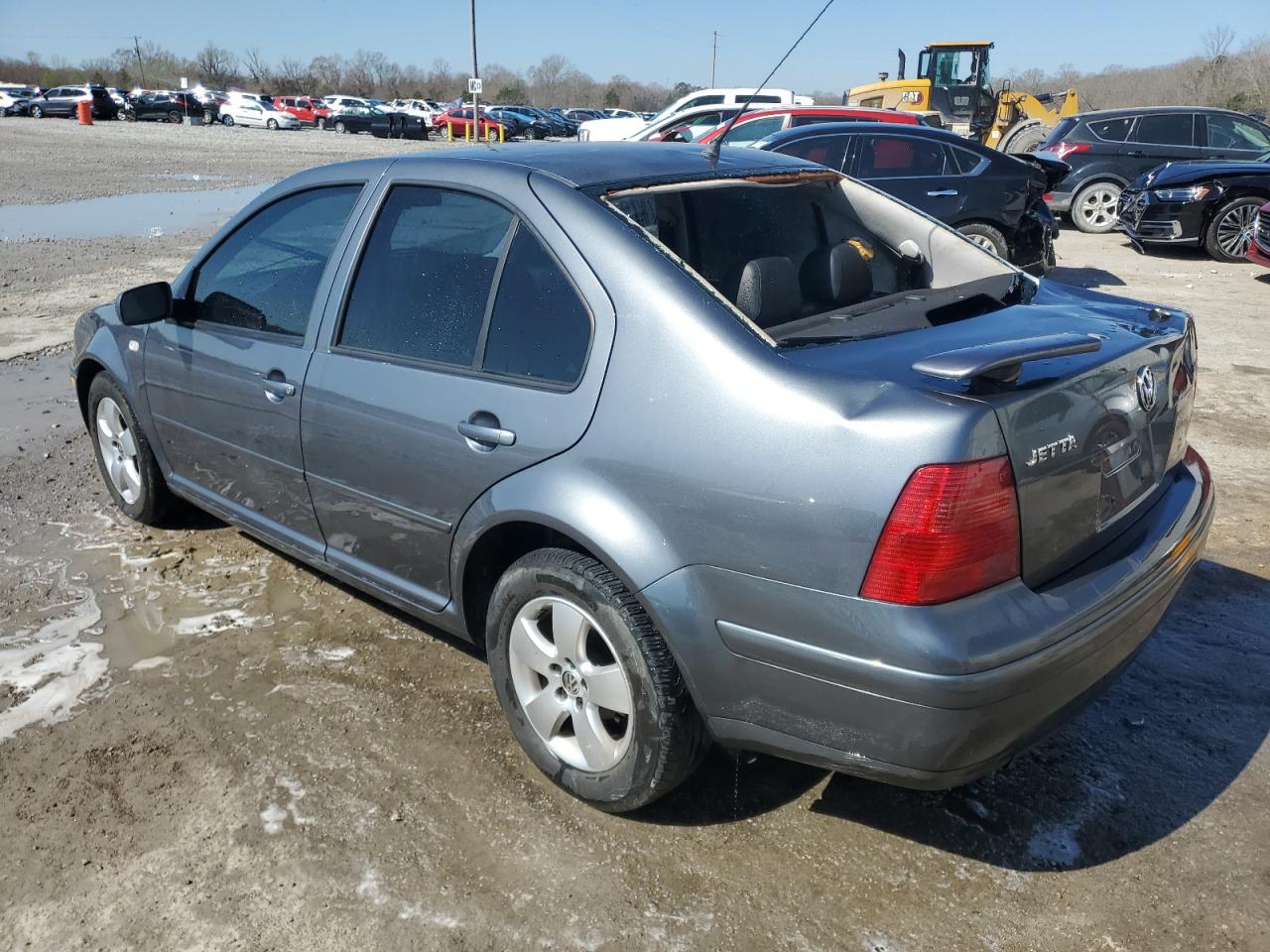 2003 Volkswagen Jetta - Image 2