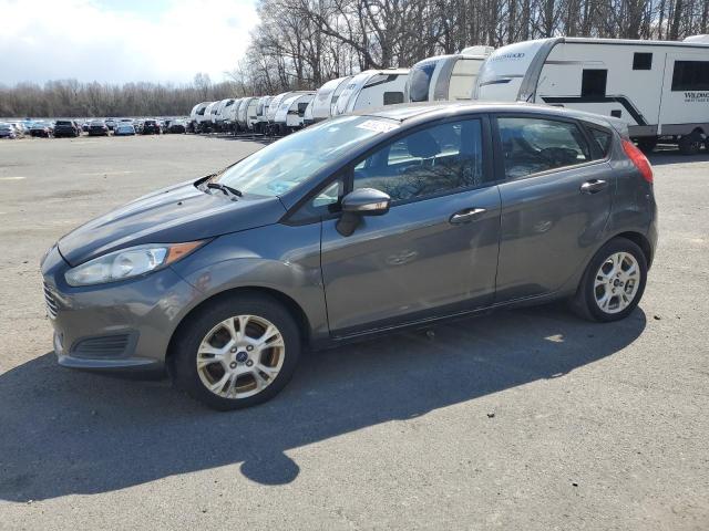  FORD FIESTA 2015 Серый