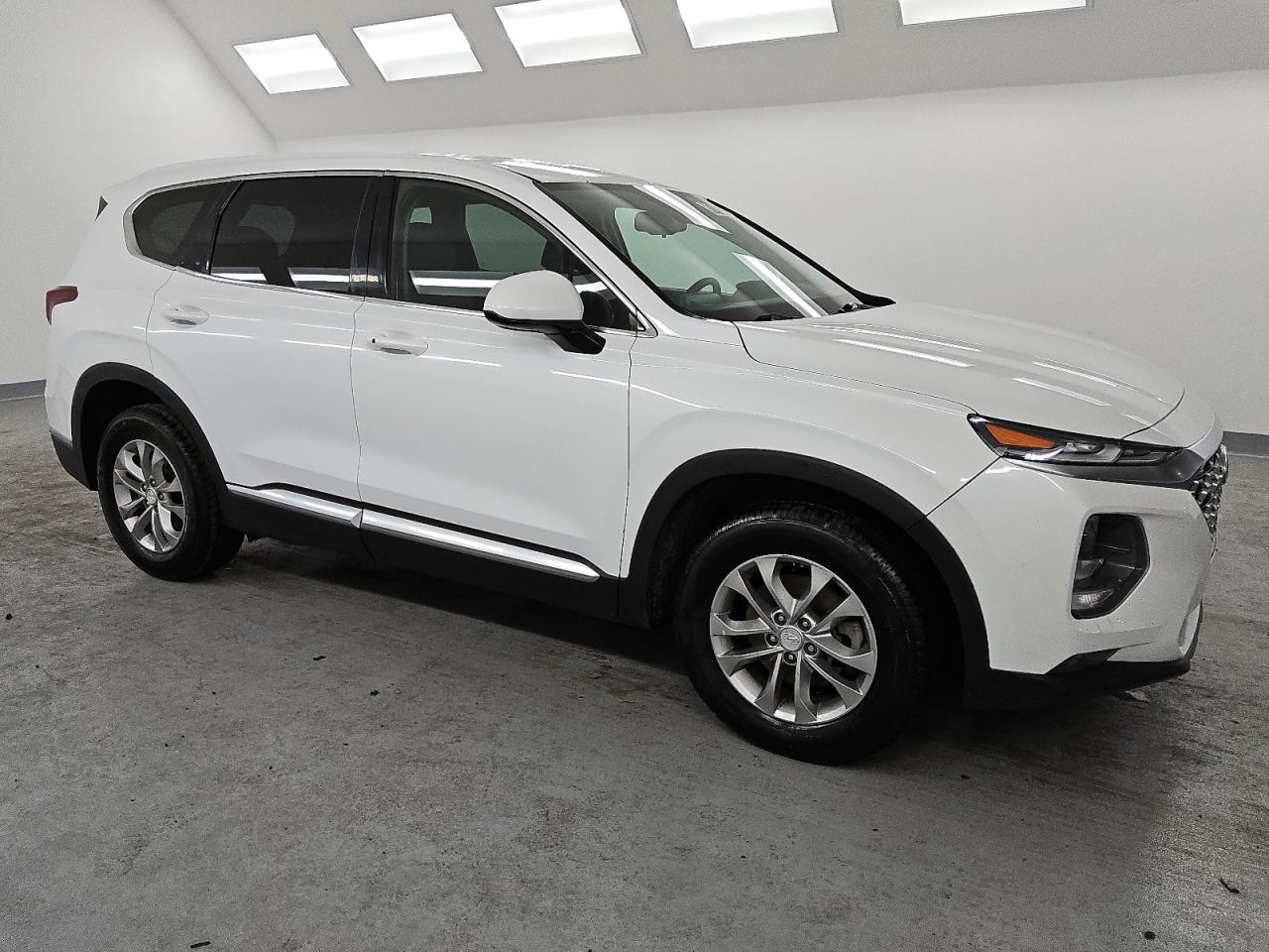 2020 Hyundai Santa Fe - Image 4