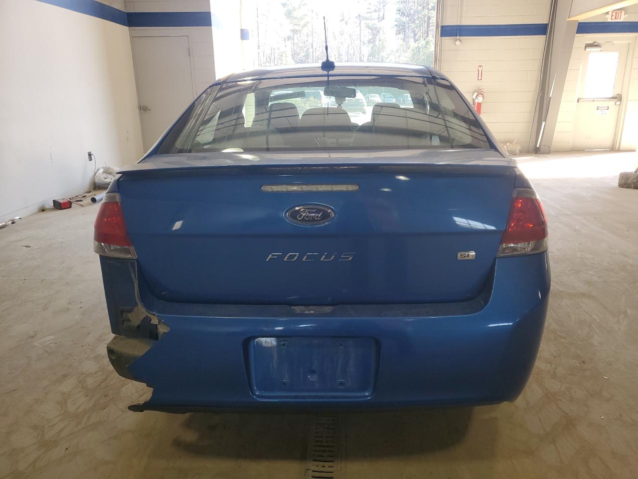 2010 Ford Focus - Image 6