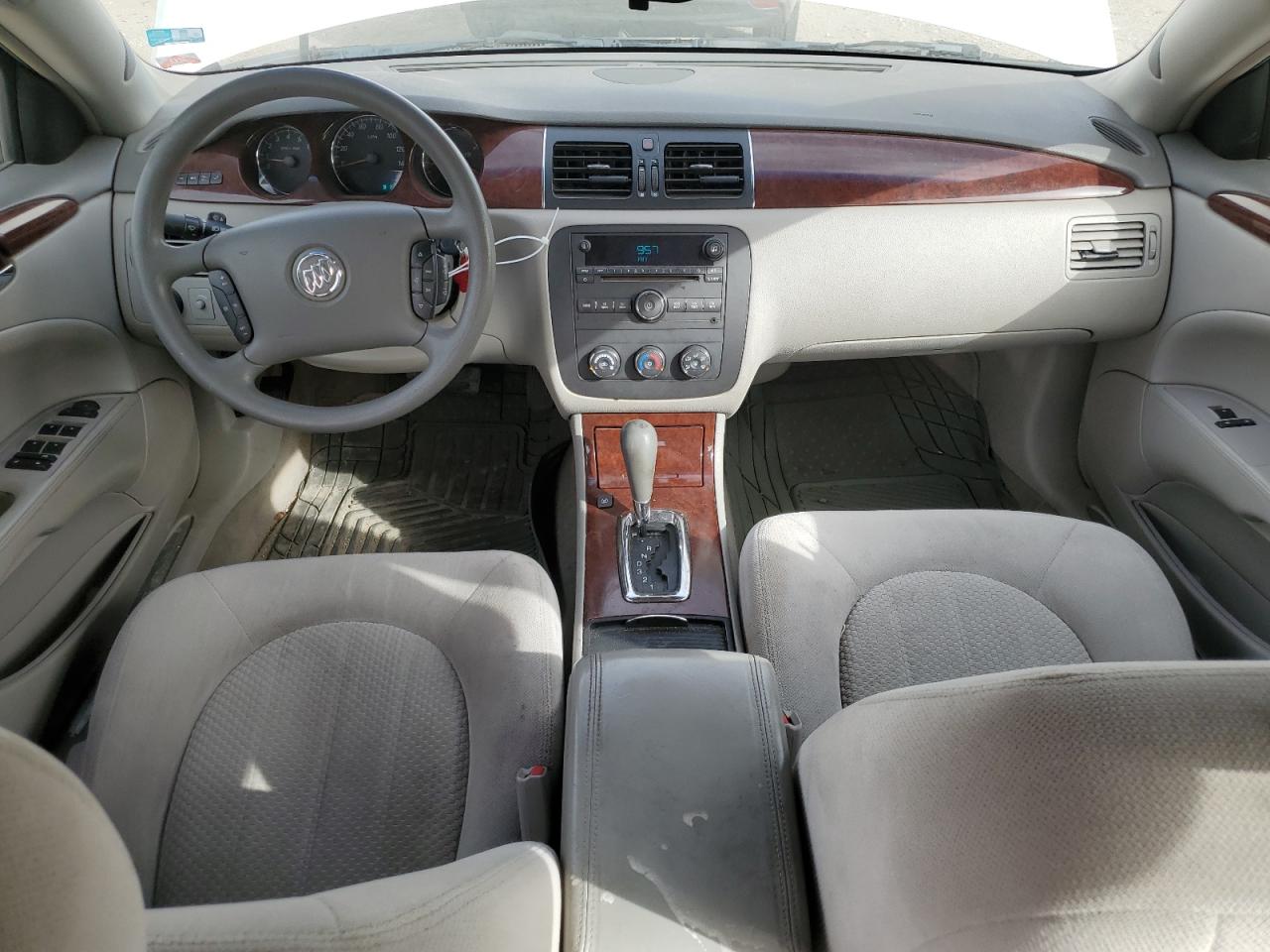 2006 Buick Lucerne - Image 8