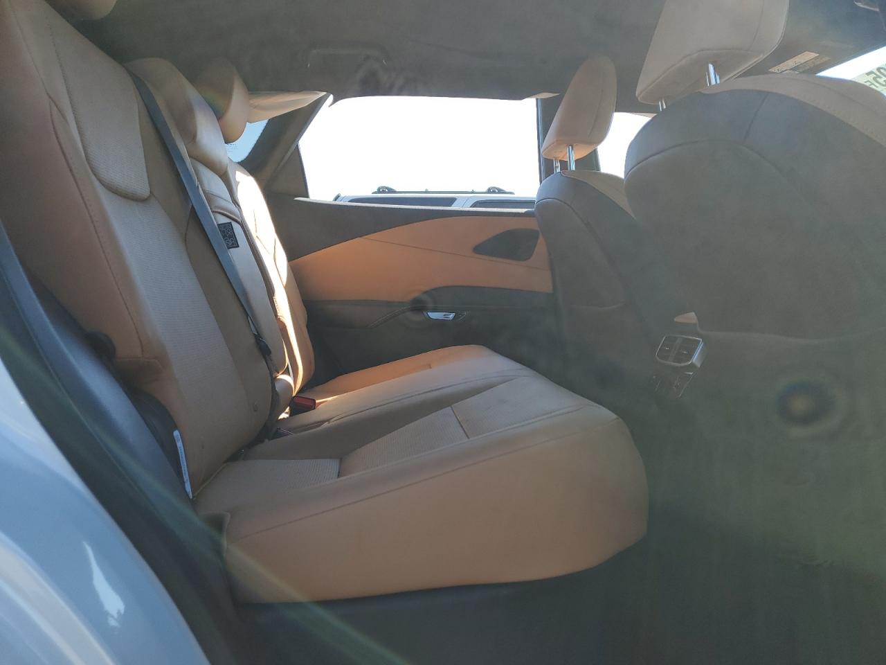 2023 Lexus RX - Image 11