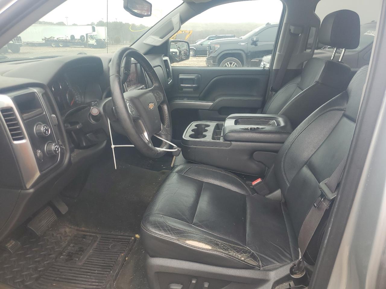 2015 Chevrolet Silverado - Image 7