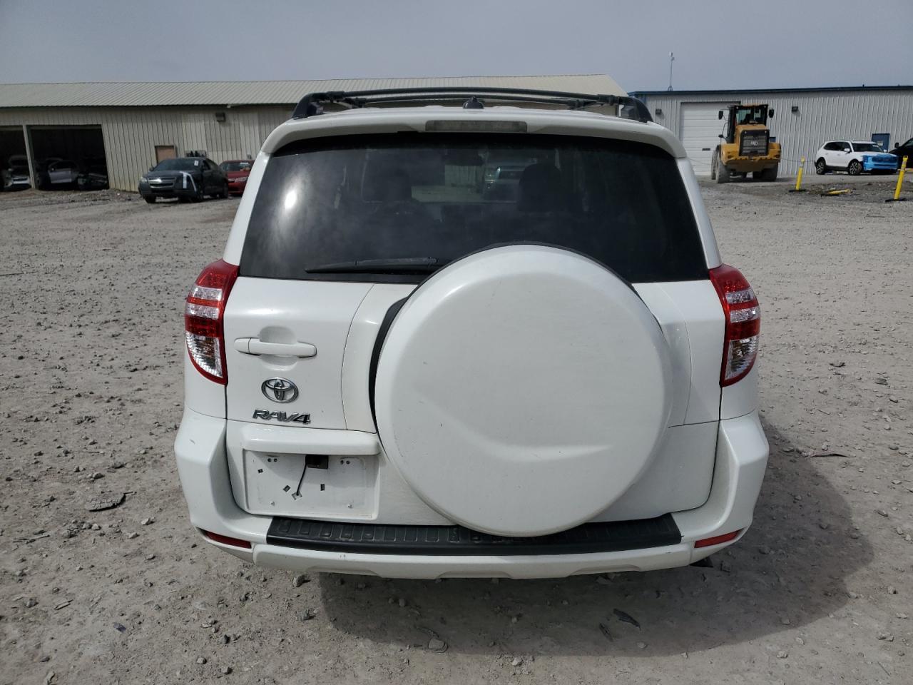2012 Toyota RAV 4 - Image 6