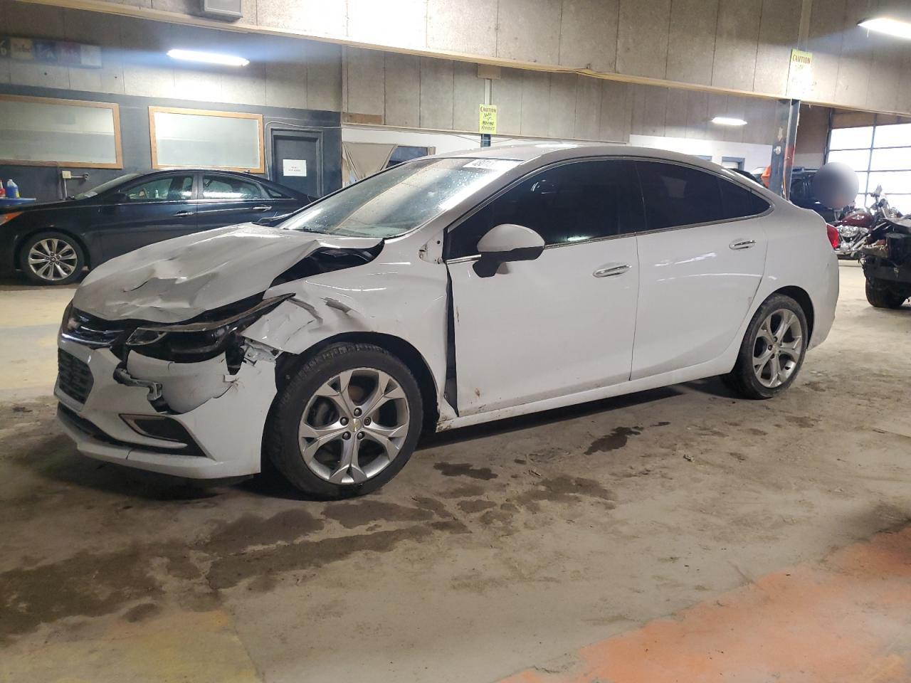 2017 Chevrolet Cruze - Image 1