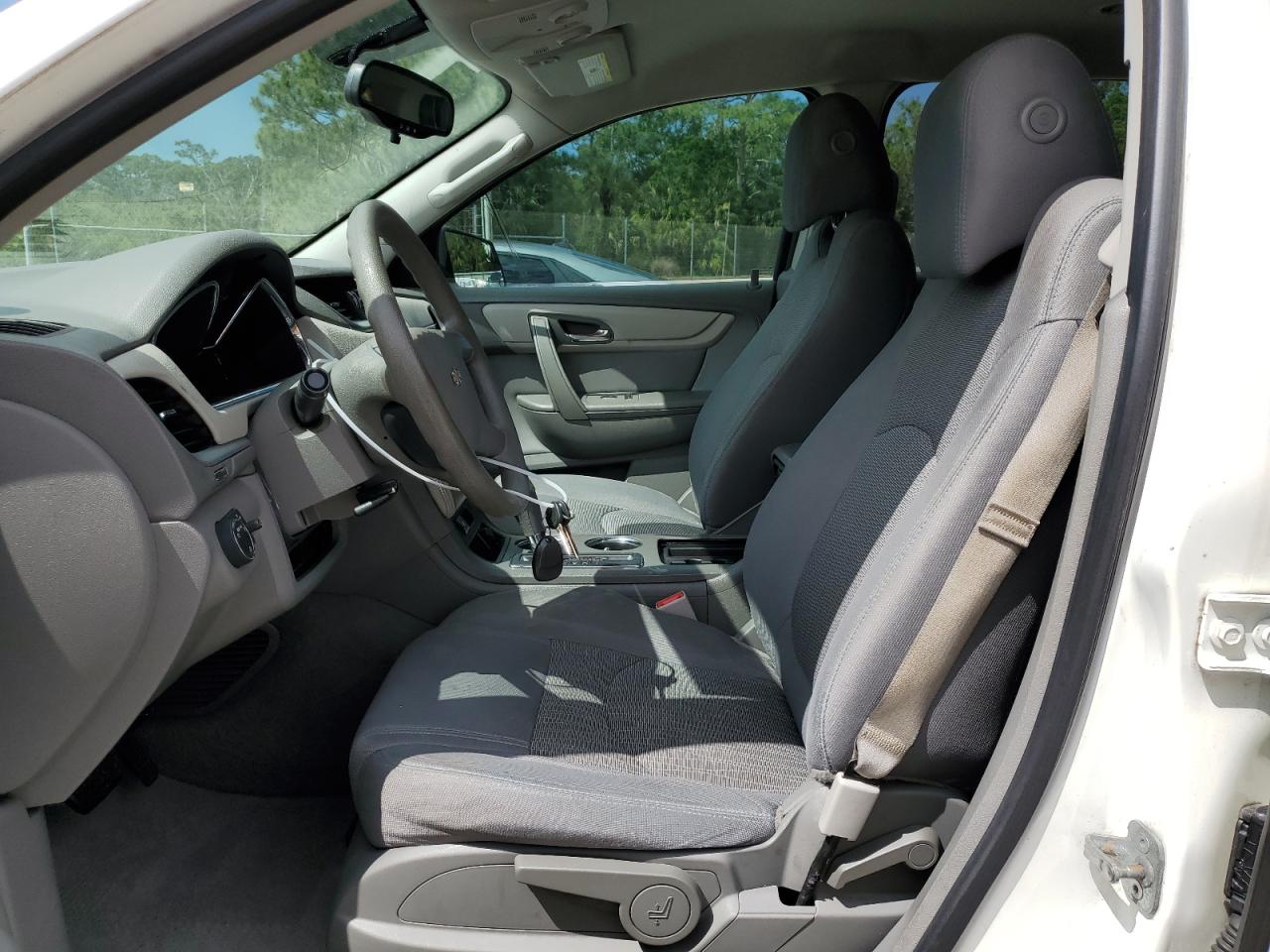 2014 Chevrolet Traverse - Image 7