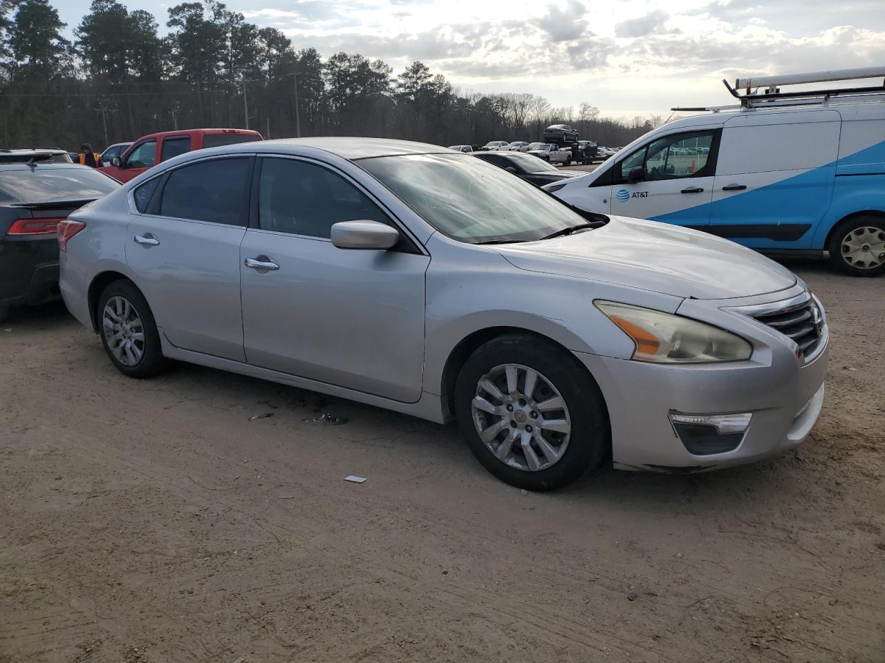 2013 Nissan Altima - Image 4