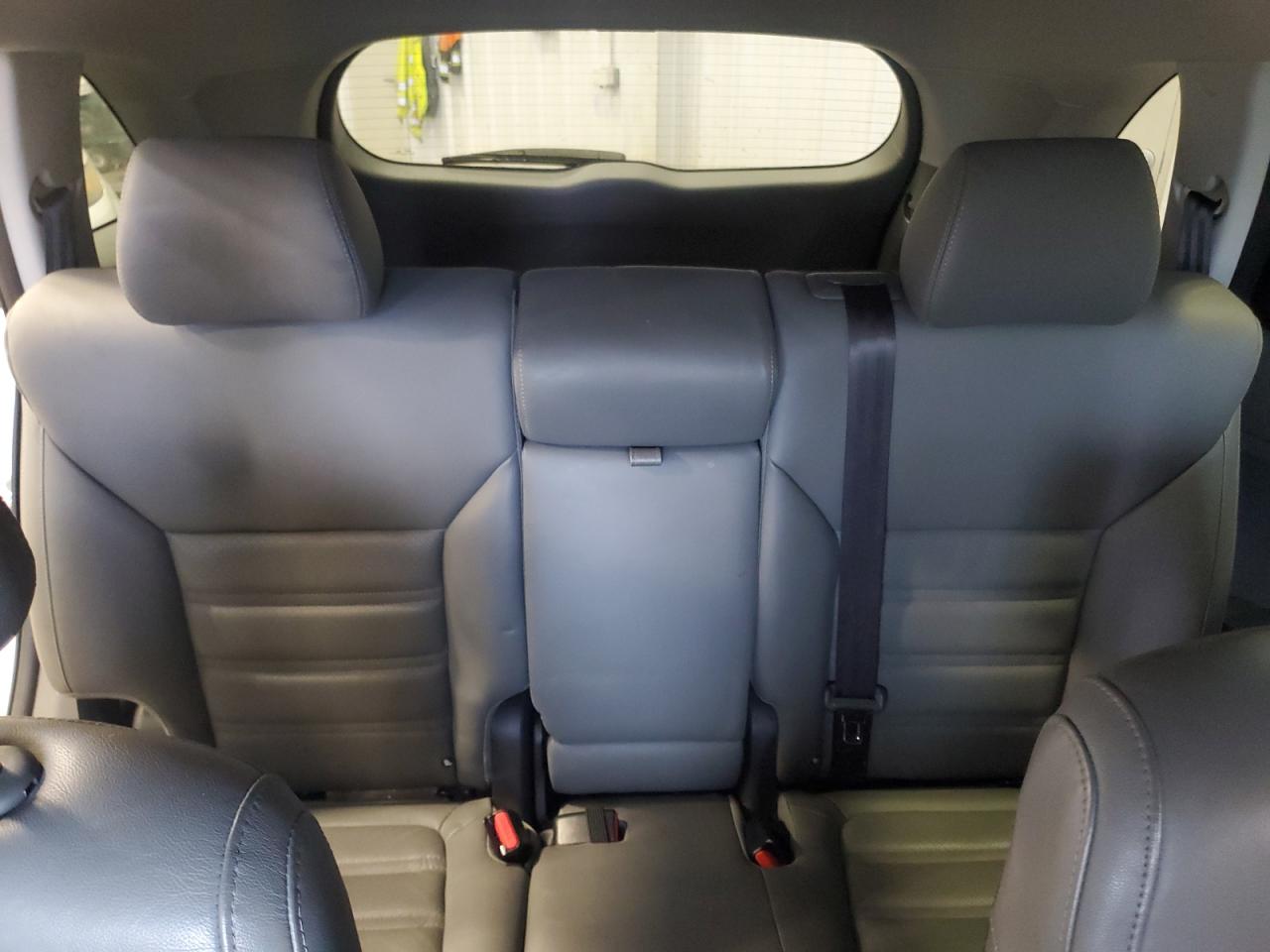 2016 Kia Sorento - Image 10