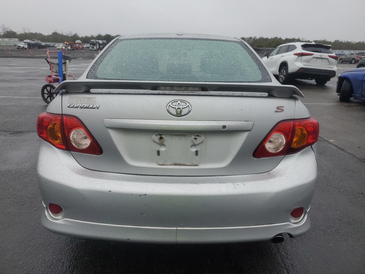 2010 Toyota Corolla - Image 6