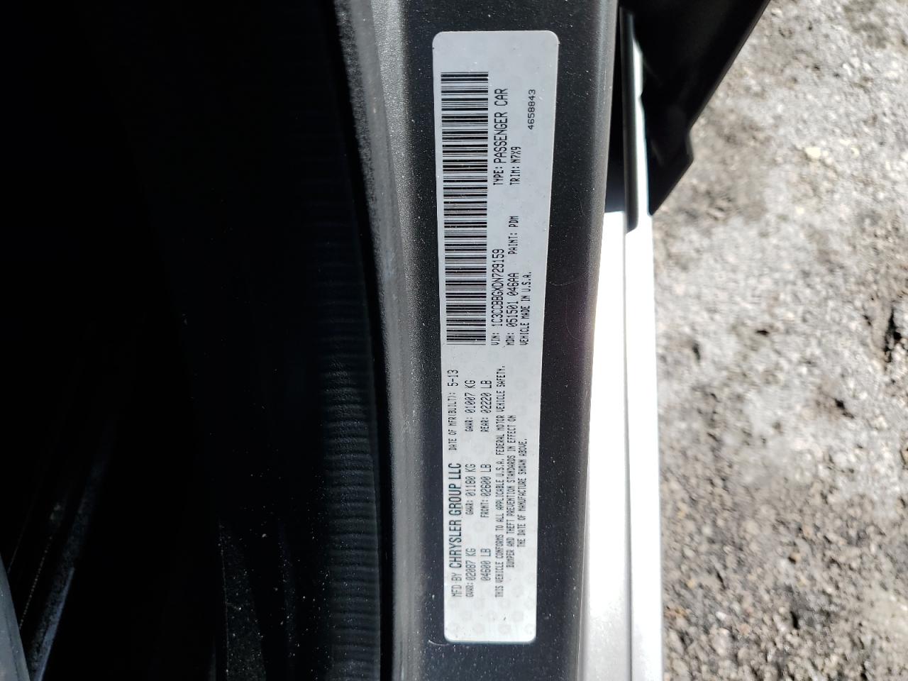2013 Chrysler 200 - Image 12