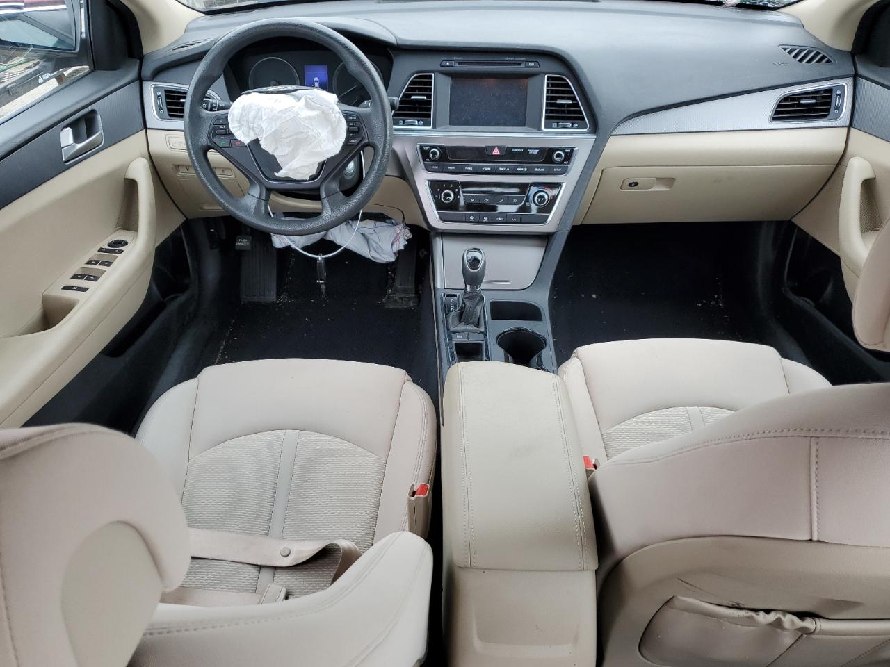 2017 Hyundai Sonata - Image 8