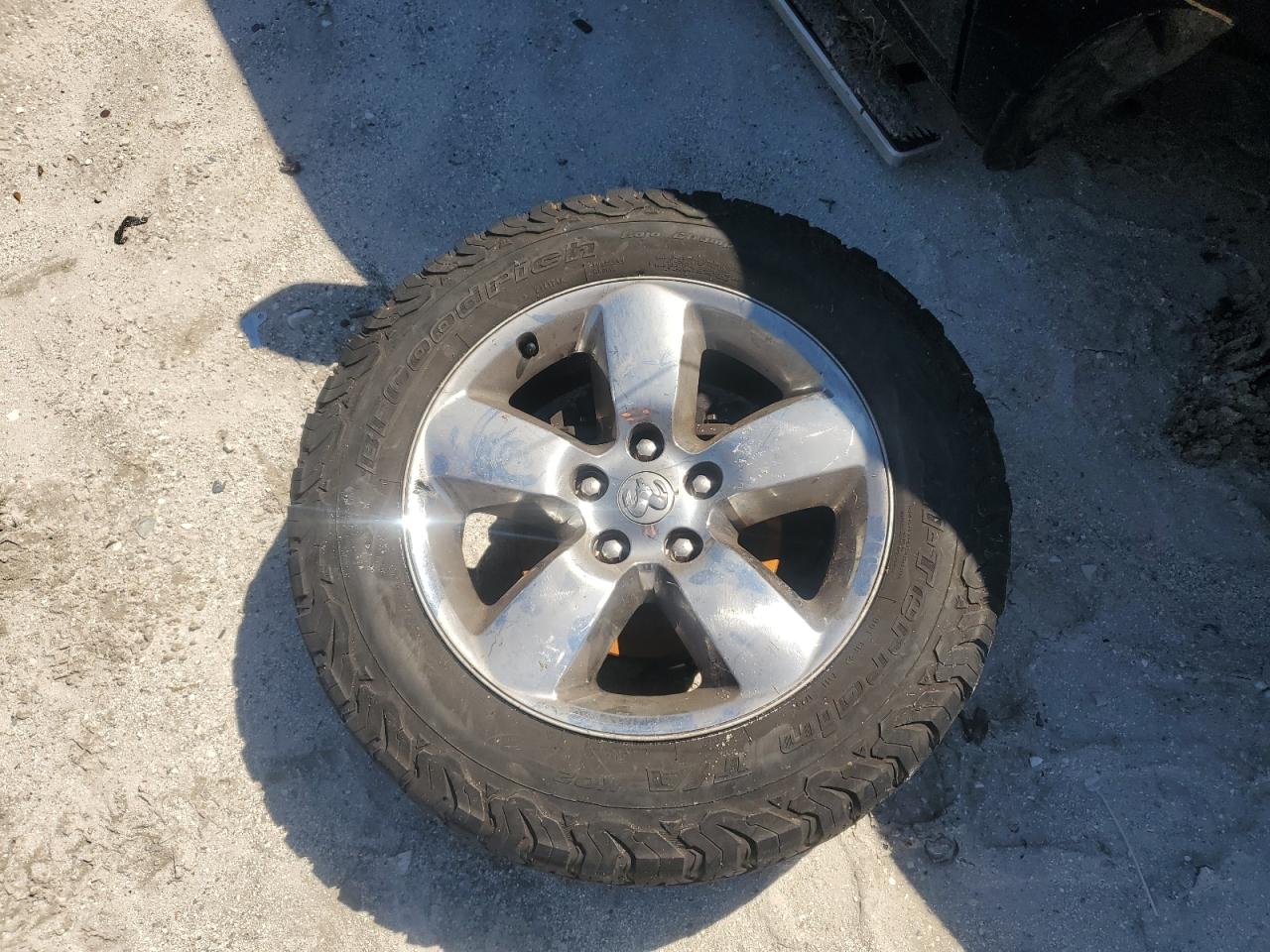2019 RAM 1500 - Image 14