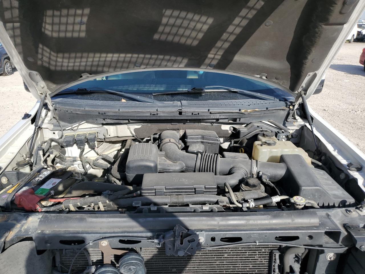 2010 Ford F-150 - Image 11