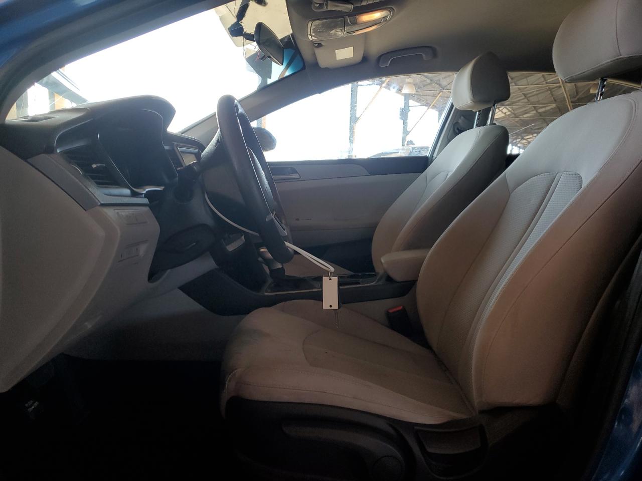 2019 Hyundai Sonata - Image 7