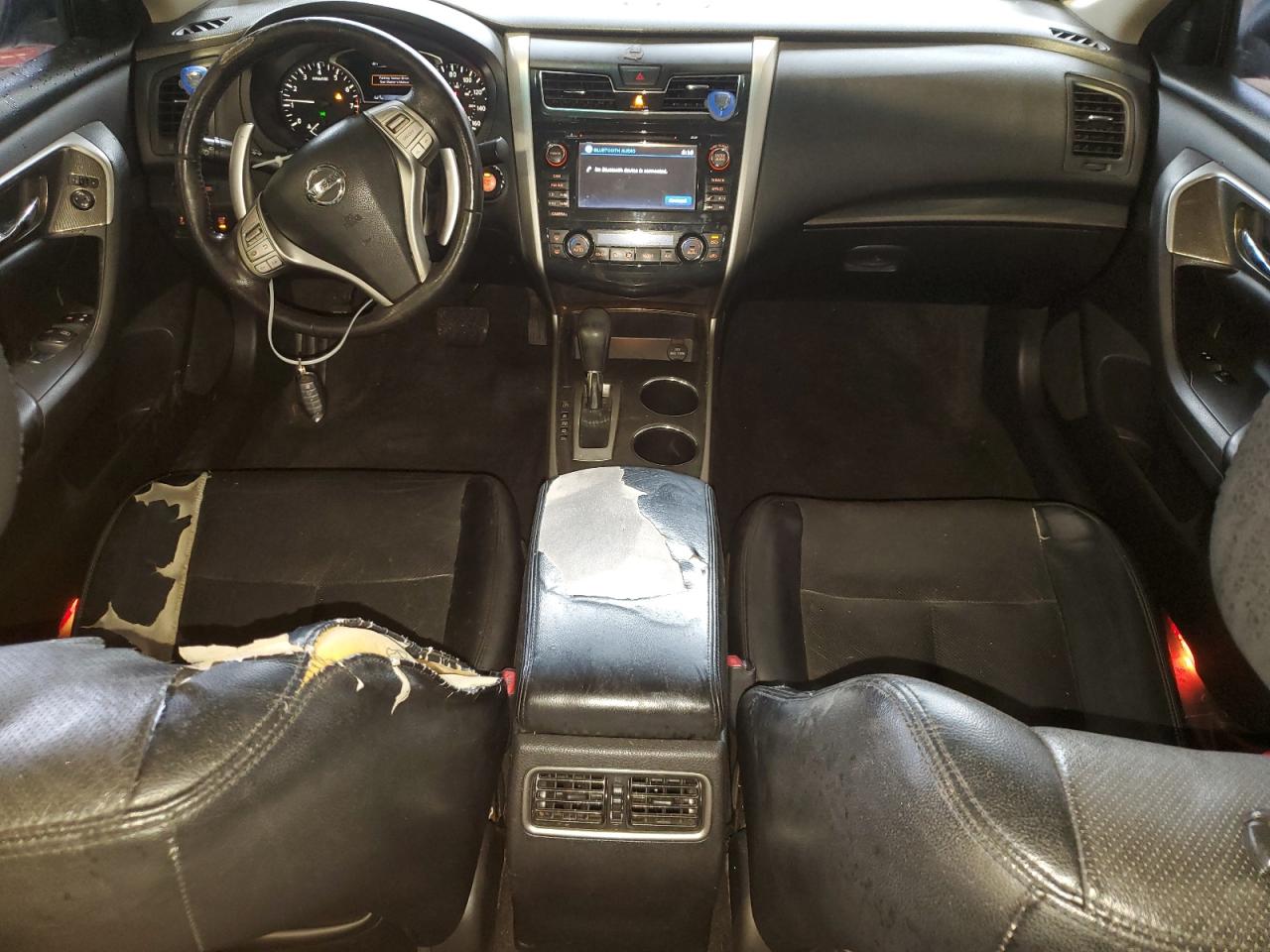 2015 Nissan Altima - Image 8