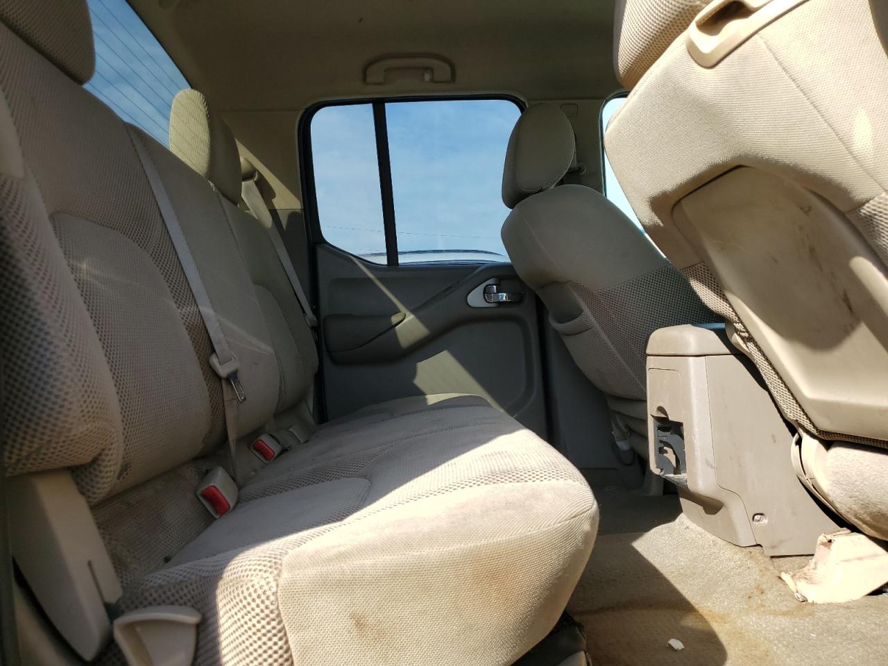2009 Nissan Navara (Frontier) - Image 10