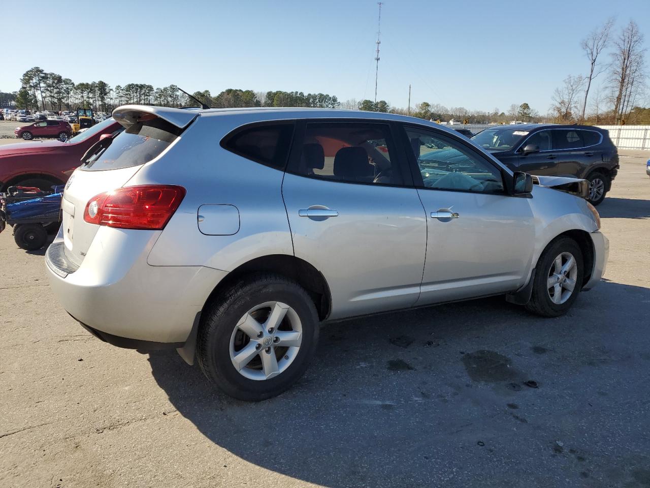 2010 Nissan Rogue - Image 3