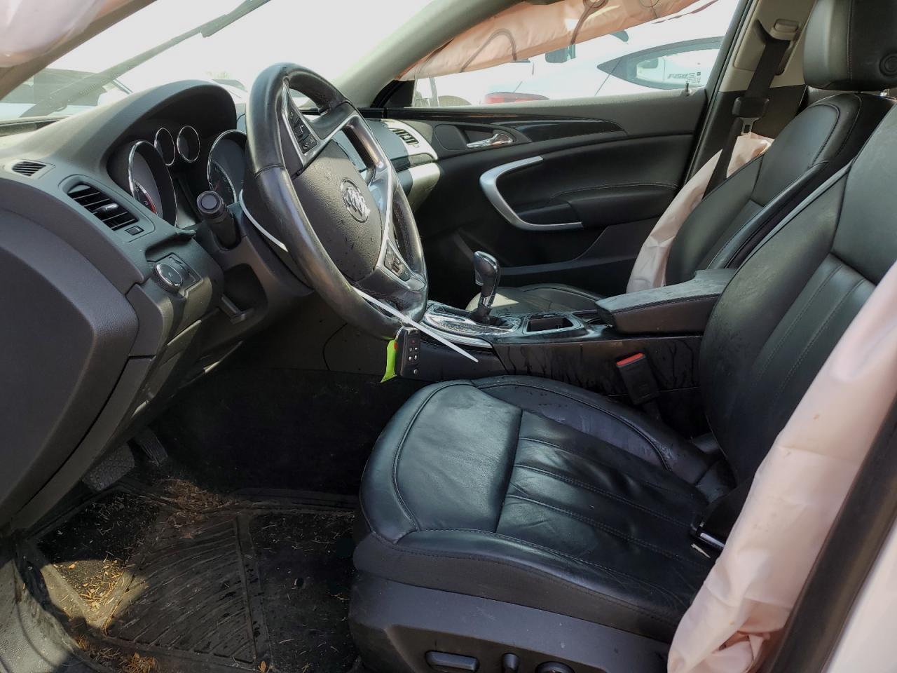2013 Buick Regal - Image 7