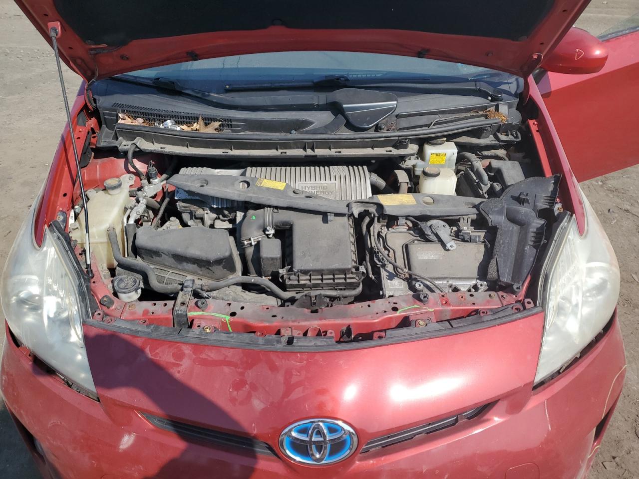 2013 Toyota Prius - Image 12