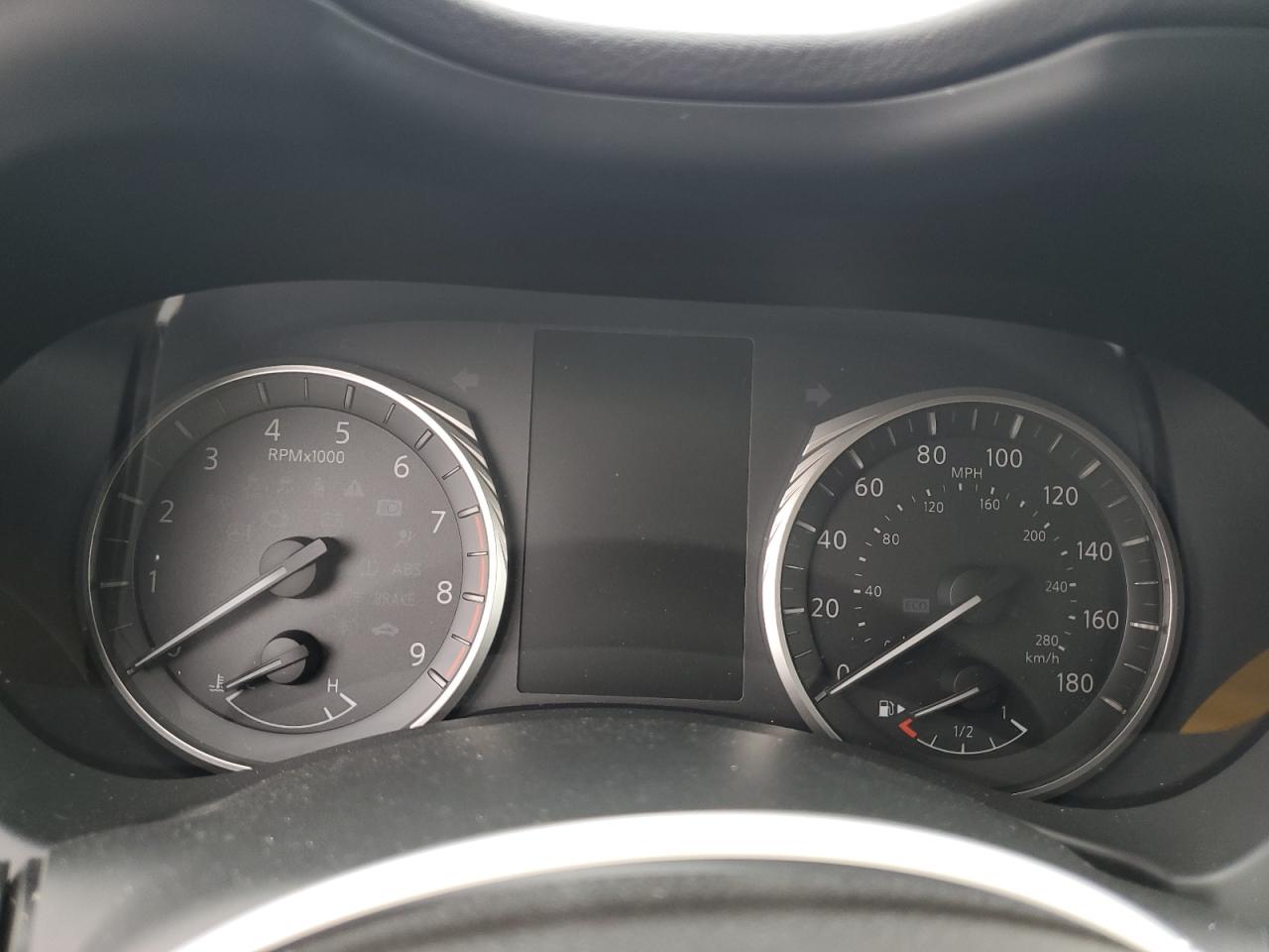 2021 Infiniti Q50 - Image 9