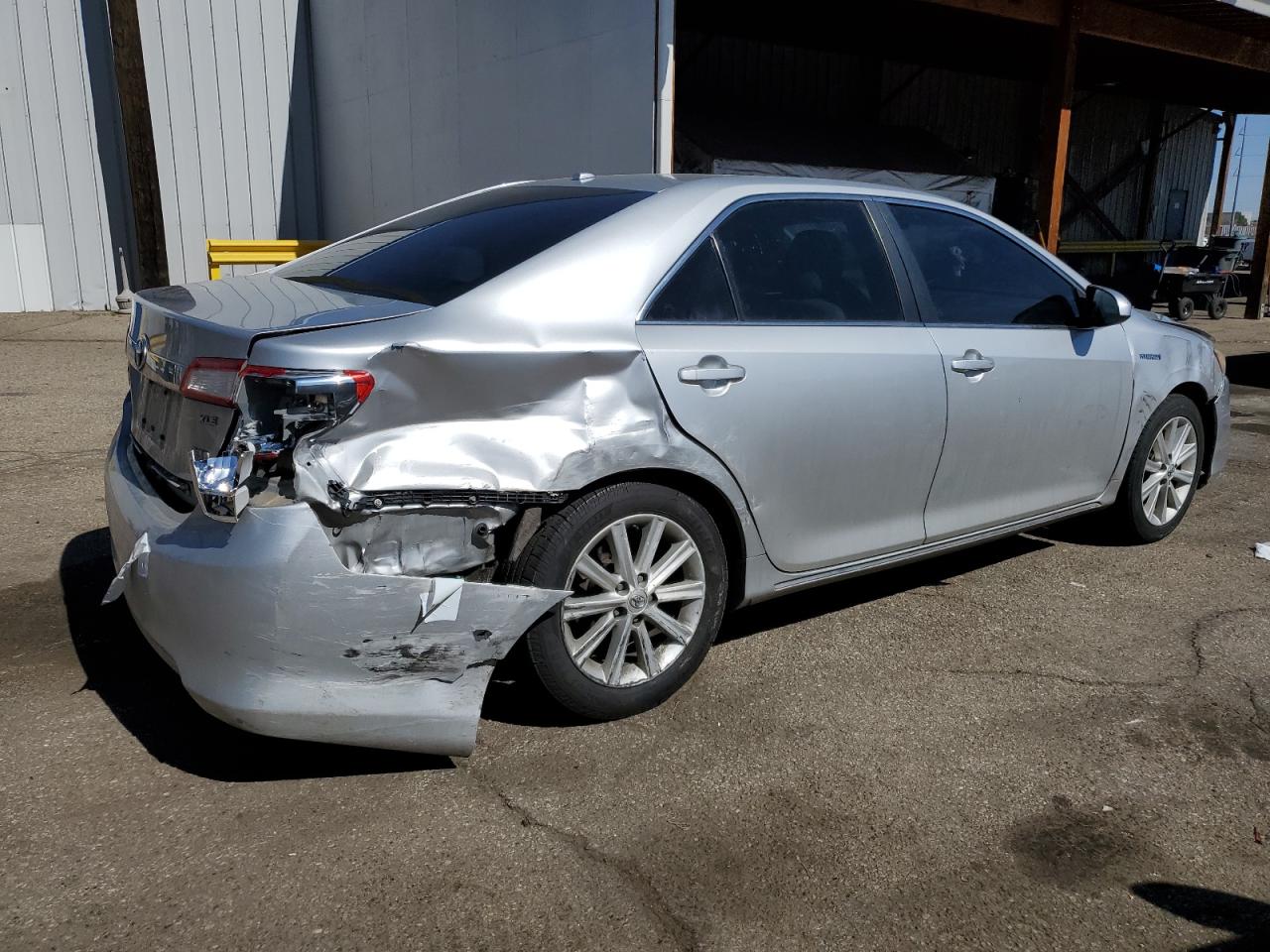 2012 Toyota Camry - Image 3