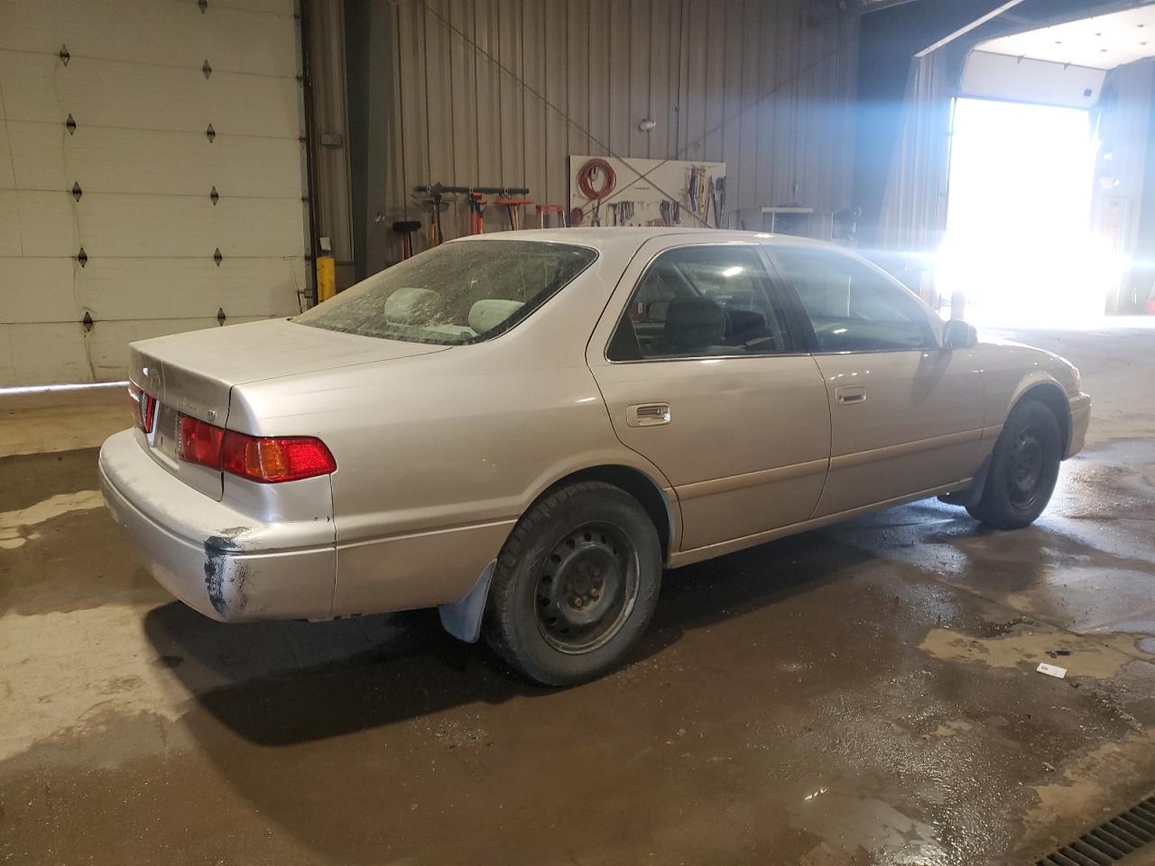 2001 Toyota Camry - Image 3