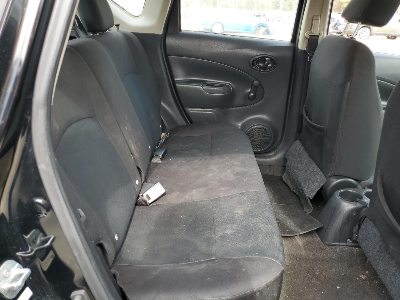 2015 Nissan Versa - Image 10