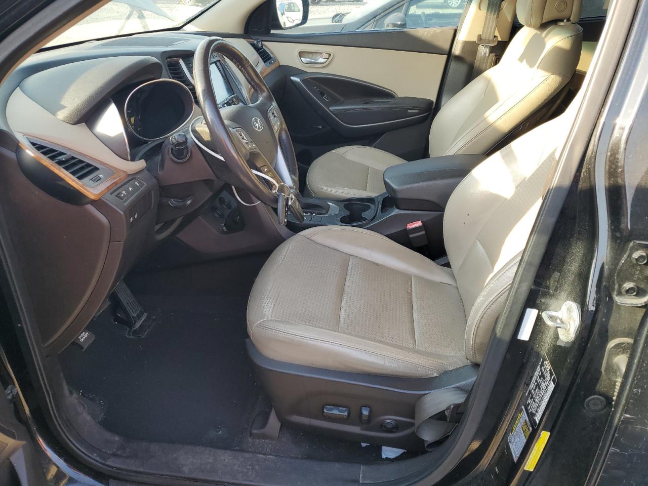 2013 Hyundai Santa Fe - Image 7