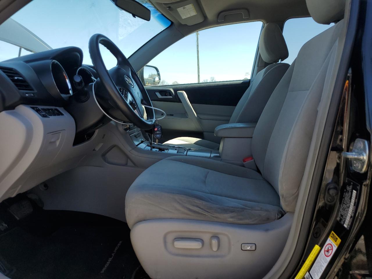 2013 Toyota Highlander - Image 7