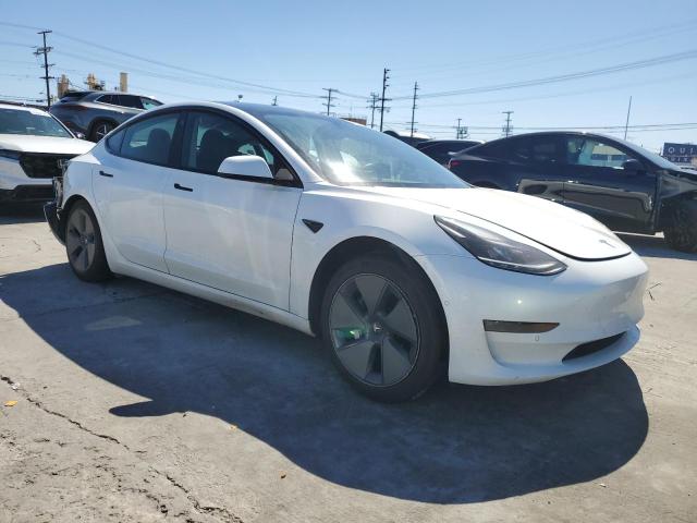  TESLA MODEL 3 2021 Белый