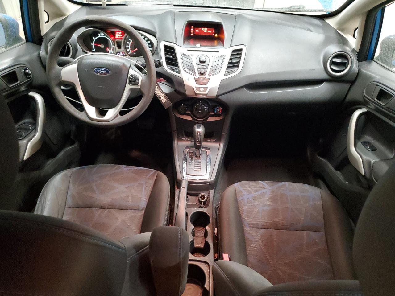 2013 Ford Fiesta - Image 8