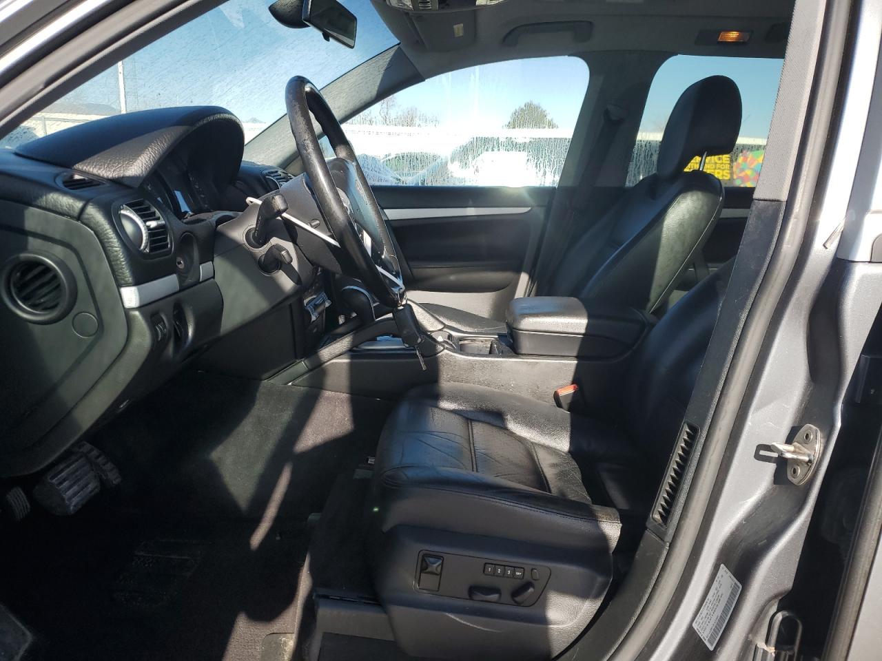 2005 Porsche Cayenne - Image 7