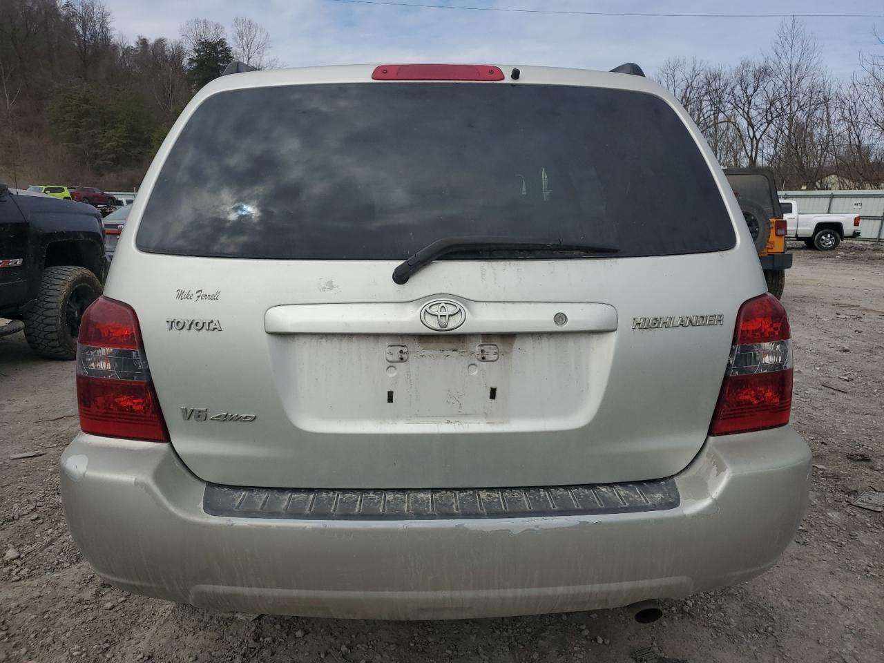 2004 Toyota Highlander - Image 6