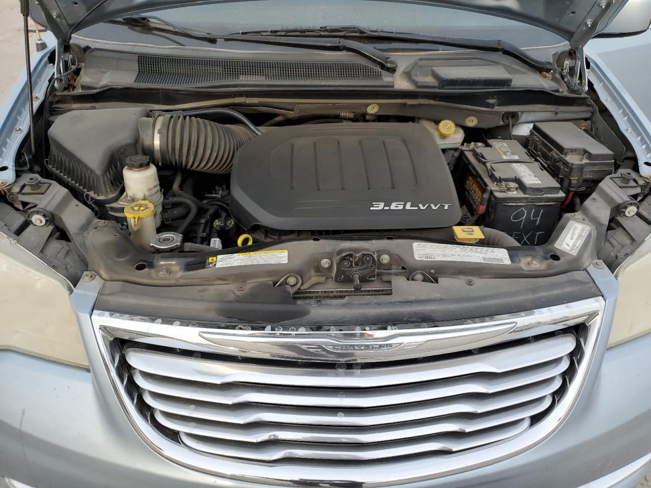 2012 Chrysler Town & Country - Image 13