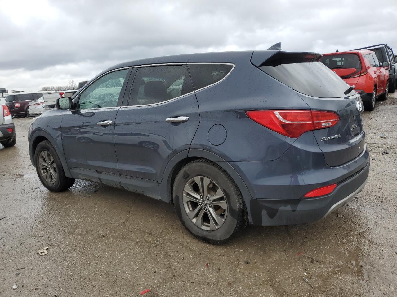 2013 Hyundai Santa Fe - Image 2