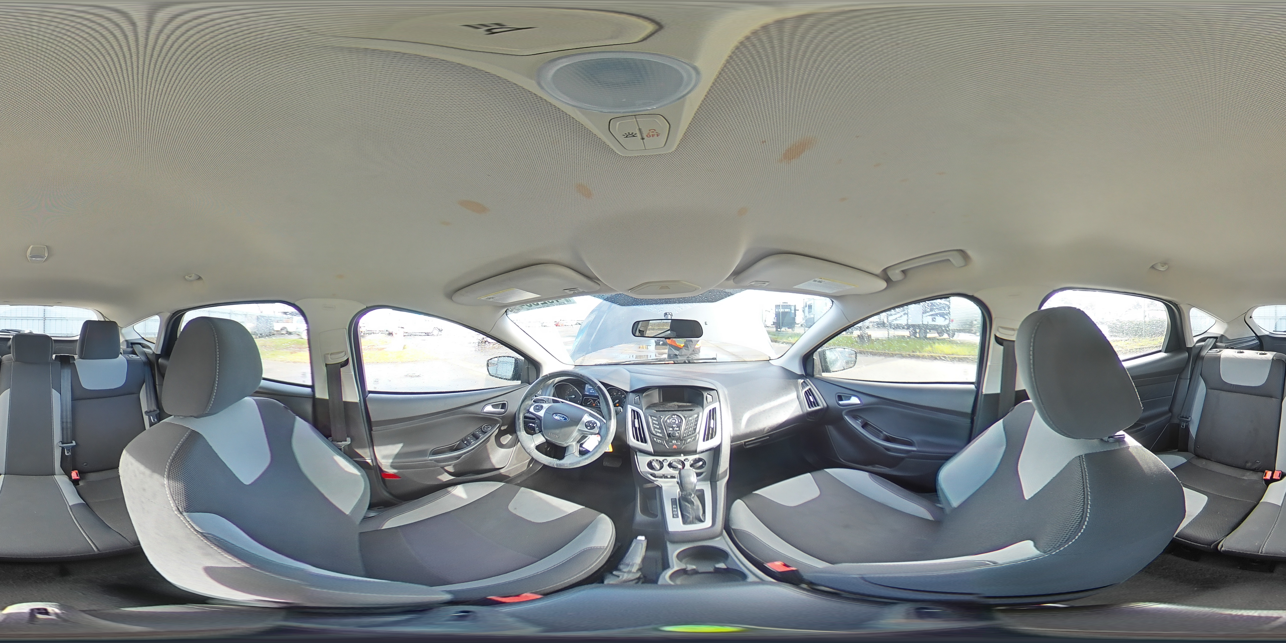 2014 Ford Focus - Image 13